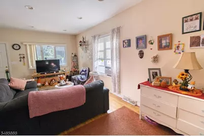 22 King Cole Rd, Hamburg, NJ 07419 - Photo 10