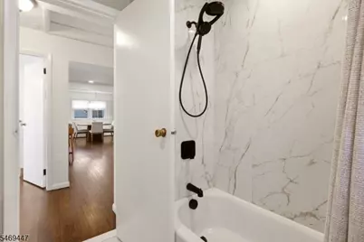 152 Remsen Ave, Woodbridge Township, NJ 07001 - Photo 18