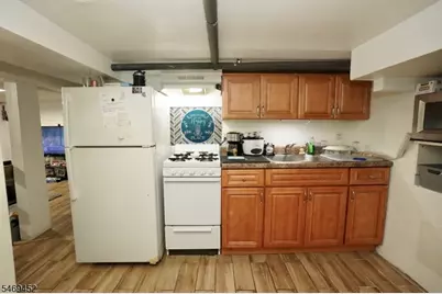 752 Highland Ave, Newark, NJ 07104 - Photo 24