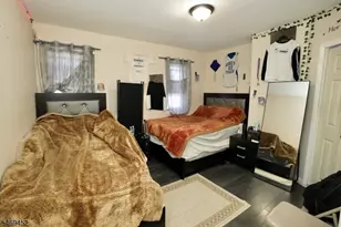 752 Highland Ave, Newark, NJ 07104 - Photo 18