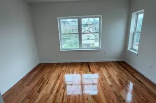 28 Parkhurst St, Newark, NJ 07114 - Photo 4