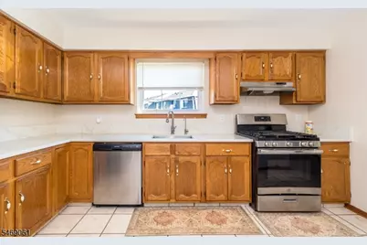 3504 Wellington Ct, Hillsborough Township, NJ 08844 - Photo 4