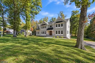 38 Brookside Terrace, North Caldwell, NJ 07006 - Photo 4