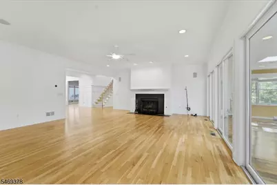 2 Lenape Trl, Warren Township, NJ 07059 - Photo 10