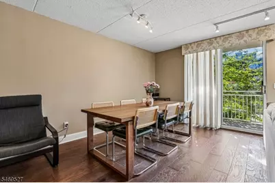 1077 River Rd #205, Edgewater, NJ 07020 - Photo 6
