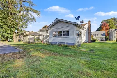 136 Headley Ter, Union Township, NJ 07083 - Photo 46