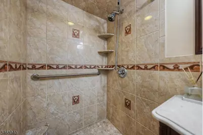 136 Headley Ter, Union Township, NJ 07083 - Photo 38