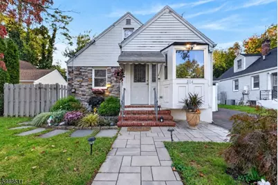 214 Floral St, Roselle, NJ 07203 - Photo 2