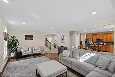 2 Ardsley Ct, Denville, NJ 07834 - Photo 4