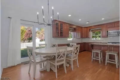 16 Lacey Ave, Long Hill Township, NJ 07933 - Photo 8
