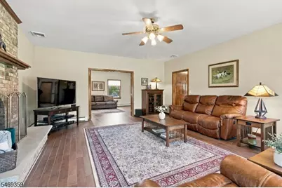 4 Richmond Hill Dr, Sparta Township, NJ 07871 - Photo 22