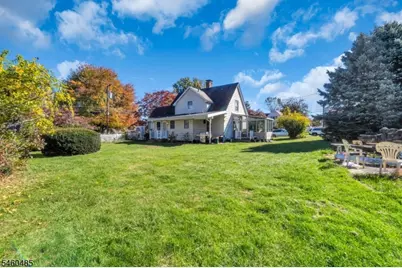 217 Park Ave, Lopatcong Township, NJ 08865 - Photo 12