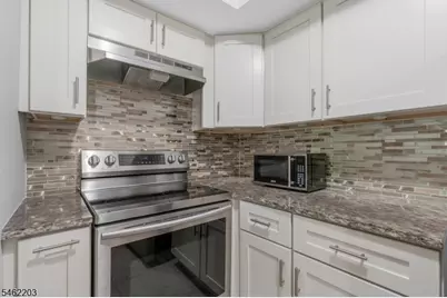 12 Tansy Court, Bedminster Township, NJ 07921 - Photo 10
