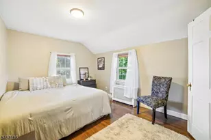 188 N Livingston Ave, Livingston Twp., NJ 07039 - Photo 16
