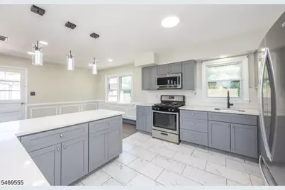 8 Sibel Ct #2, Woodland Park, NJ 07424 - Photo 14