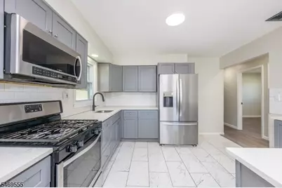 8 Sibel Ct #2, Woodland Park, NJ 07424 - Photo 12