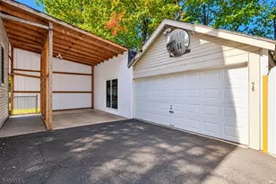 76 W Grove Terrace, Irvington, NJ 07111 - Photo 22