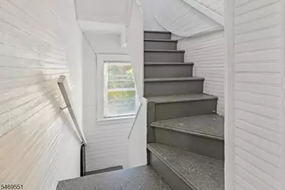 76 W Grove Ter, Irvington, NJ 07111 - Photo 20