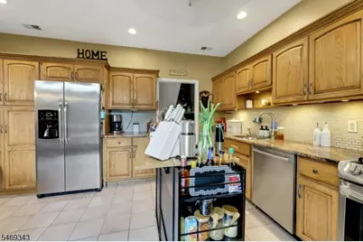510 Alps Rd, Wayne, NJ 07470 - Photo 16