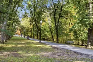 105 Roseland Ave, Caldwell, NJ 07006 - Photo 24