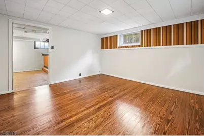 85 Chelsea Rd, Clifton, NJ 07012 - Photo 30