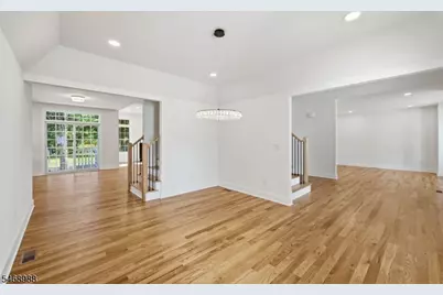 3 Coryell Ct, Raritan Township, NJ 08822 - Photo 6