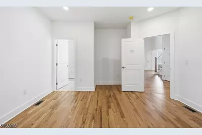 3 Coryell Ct, Raritan Township, NJ 08822 - Photo 8