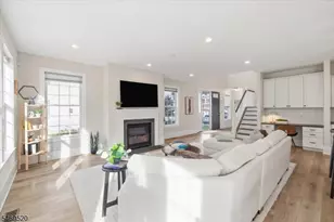 22 Aspen Dr, Cedar Grove Twp., NJ 07009 - Photo 6