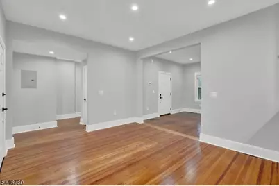 1 Lenox Place #A, Maplewood, NJ 07040 - Photo 10