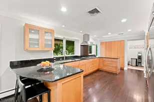 4 Tremont Terrace, Livingston, NJ 07039 - Photo 14