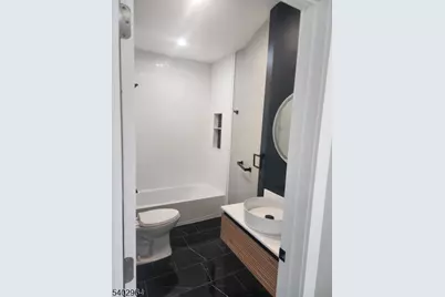 93 Hughes St #4, Maplewood, NJ 07040 - Photo 14
