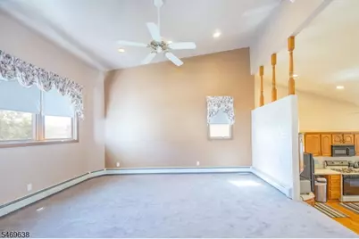 214 Newark Ave #2, Lyndhurst Township, NJ 07071 - Photo 12