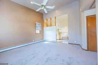 214 Newark Ave #2, Lyndhurst Township, NJ 07071 - Photo 10