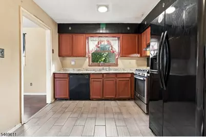 183 Arlington Ave, Franklin Township, NJ 08873 - Photo 8