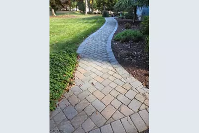 21 Powhatatan Way, Mount Olive, NJ 07840 - Photo 14