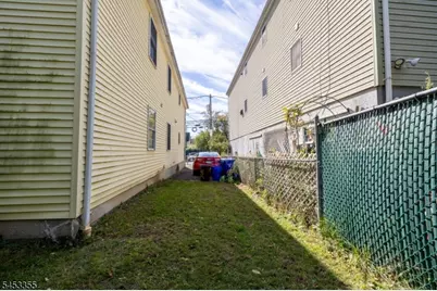 375 Ellison St, Paterson, NJ 07501 - Photo 4