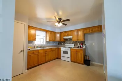 375 Ellison St, Paterson, NJ 07501 - Photo 36