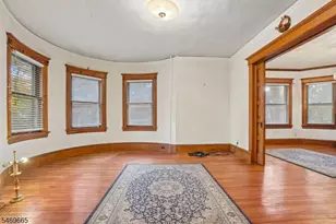 37 Gould Pl, Caldwell, NJ 07006 - Photo 8