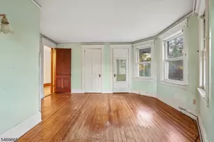 37 Gould Pl, Caldwell, NJ 07006 - Photo 18