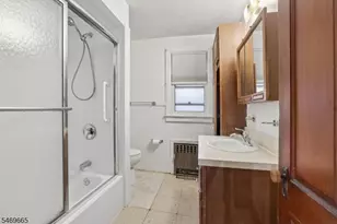 37 Gould Pl, Caldwell, NJ 07006 - Photo 24