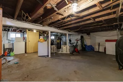 427 Robins St, Roselle, NJ 07203 - Photo 20