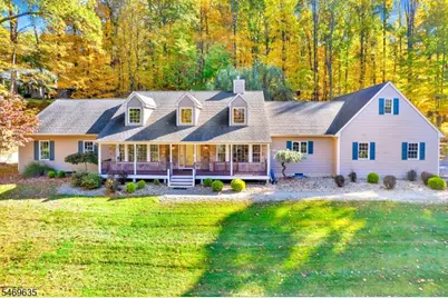 32 Perona Rd, Andover Township, NJ 07821 - Photo 2