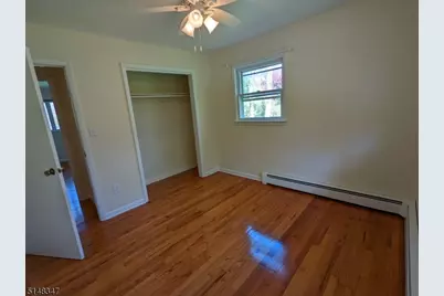 6 W Windy Bush Ln, Sparta Township, NJ 07871 - Photo 14