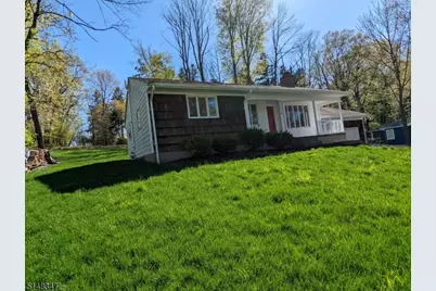 6 W Windy Bush Ln, Sparta Township, NJ 07871 - Photo 4