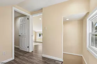 163 Maple St, West Orange Township, NJ 07052 - Photo 28