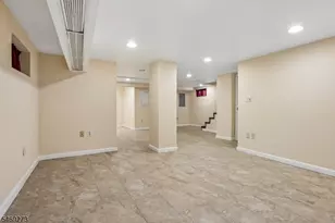 163 Maple St, West Orange Township, NJ 07052 - Photo 36