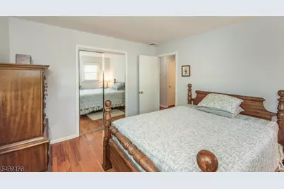 912 Colfax Ave, Pompton Lakes, NJ 07442 - Photo 12