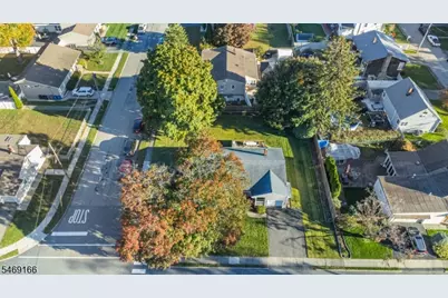912 Colfax Ave, Pompton Lakes, NJ 07442 - Photo 26