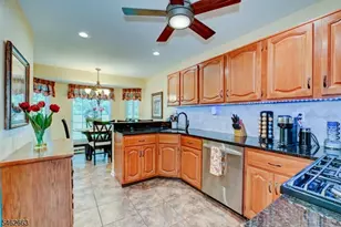 275 Morning Glory Ct, Readington, NJ 08889 - Photo 6