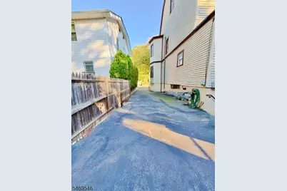 361 Halsted St, East Orange, NJ 07018 - Photo 16